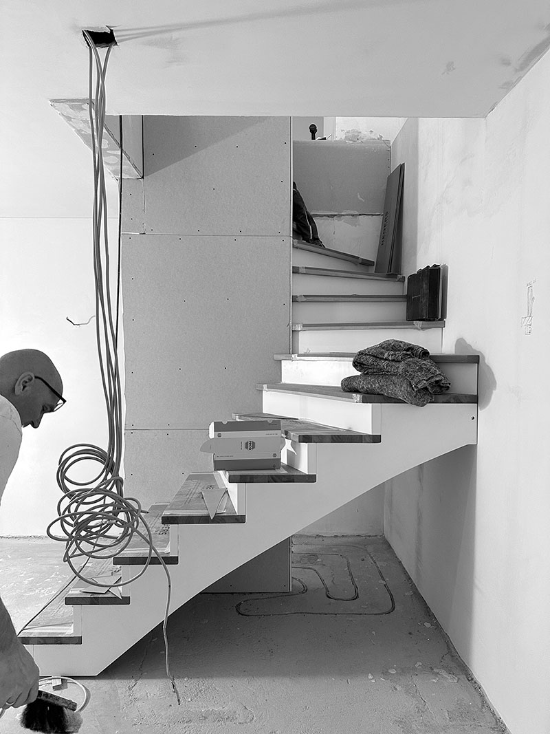 Dokumentation der Umbauarbeiten an der Maisonettewohnung – Einblick in die baulichen Maßnahmen und den Entstehungsprozess.